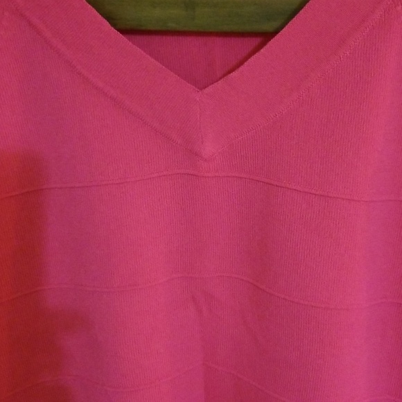 Top - Picture 3 of 4